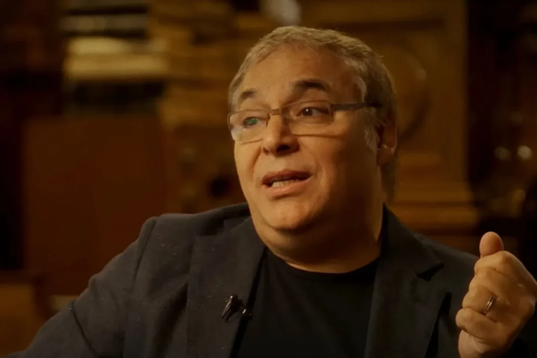 Gabriel Rolón en una entrevista